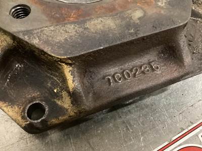 Caterpillar ADAPTER 7C0235 USED