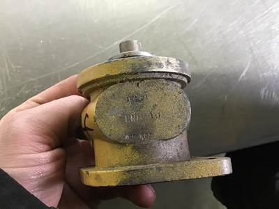 Caterpillar ADAPTOR 1W4581 USED