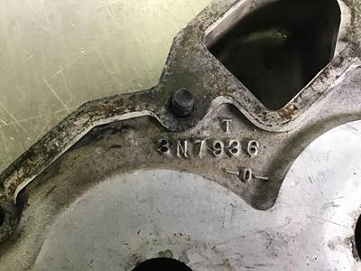 Caterpillar AFDEKPLAAT OLIEFILTERHUIS 3N7937 USED