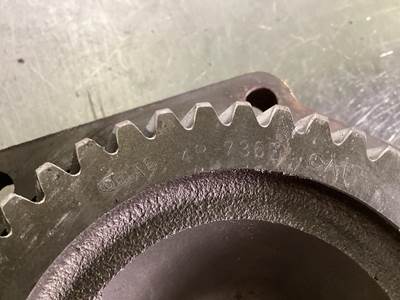 Caterpillar BEHUIZING PTO 1253652 USED