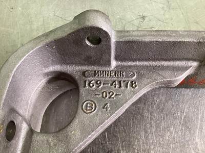 Caterpillar BEUGEL 1694178 USED