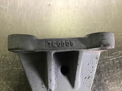 Caterpillar CAT C7 BRACKET 7E0005 USED