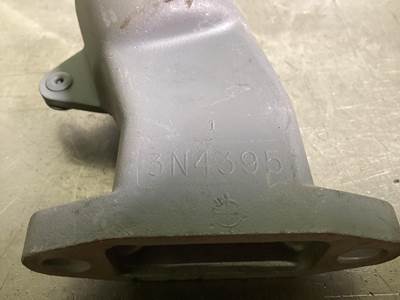 Caterpillar CONNECTING PIPE 3N4395 USED