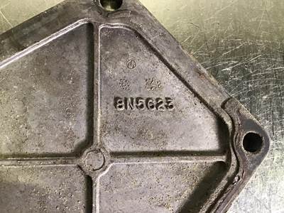 Caterpillar COVER PLATE 8N5623 USED