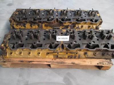 Caterpillar CYLINDER HEAD CK10135 USED