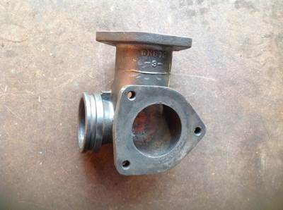 Caterpillar ELBOW 6N679 USED