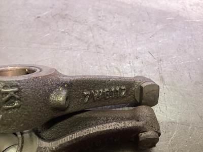 Caterpillar EXHAUST ROCKER ARM 7W6112 USED