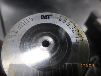 Caterpillar INJECTOR 1913005 USED