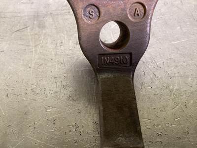 Caterpillar INJECTOR KLEM 1N4910 USED