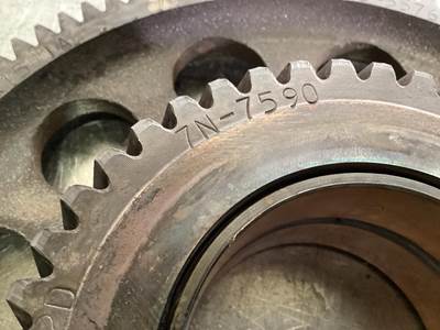 Caterpillar INTERMEDIATE GEAR 3005575 USED