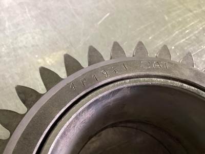 Caterpillar INTERMEDIATE GEAR 4P1961 USED
