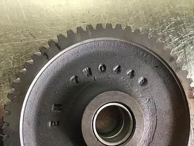 Caterpillar INTERMEDIATE GEAR 7W0449 USED