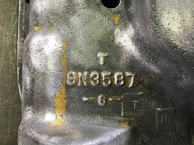 Caterpillar OIL COOLER HOUSING 9N3587 USED