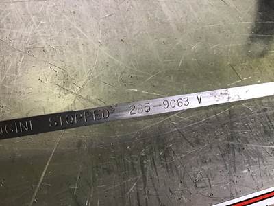 Caterpillar OIL DIPSTICK 2859063 USED