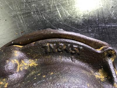 Caterpillar OIL FILTER HOUSING 7N3451 USED