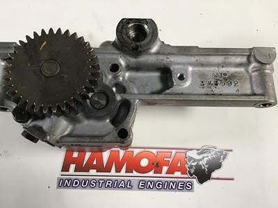 Caterpillar OLIEPOMP MET TUSSENTANDWIEL 1154123 USED