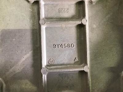 Caterpillar ROCKER COVER 9Y4580 USED