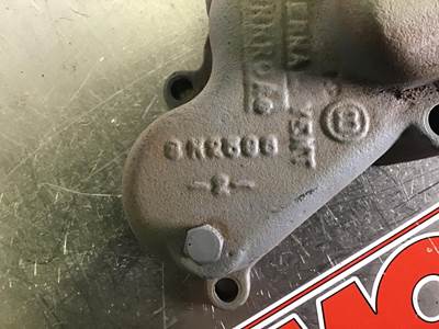 Caterpillar THERMOSTAT COVER 8N2598 USED