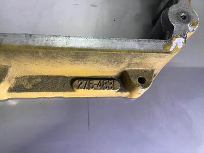 Caterpillar TUSSENSTUK KLEPPENDEKSEL 2764831 USED
