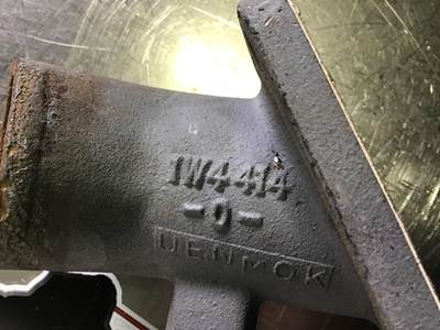 Caterpillar WATER BOCHT 1W4414 USED