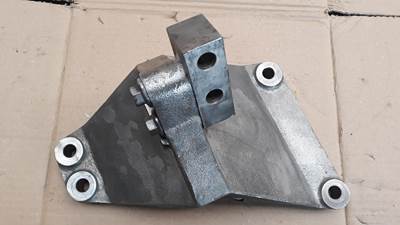 Cummins BRACE,FUEL PUMP 4924760 NEW