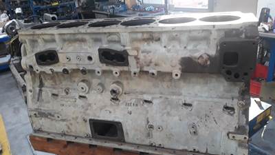 Cummins CRANKCASE CUMMINS 855 BIG CAM MB050 USED