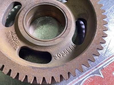 Cummins CUM L10 GEAR 3038985 USED