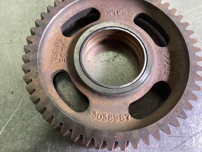 Cummins CUM L10 GEAR 3038987 USED