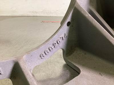 Cummins CUM L10 MOUNT 3882674 USED