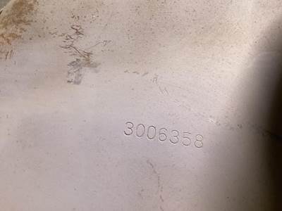 Cummins CUM NT855 VALVE COVER 3006358 USED