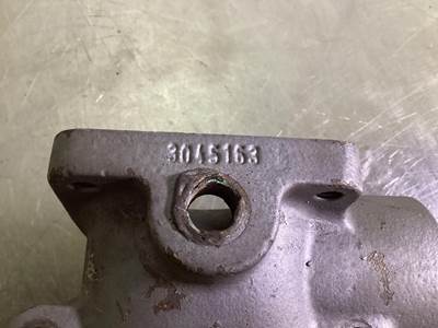Cummins CUM NT855 WATER PUMP 3801708 USED