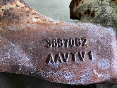 Cummins EXHAUST MANIFOLD 3685999 USED