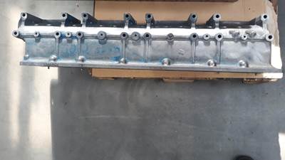 Cummins MANIFOLD,AIR INTAKE 4999046 NEW