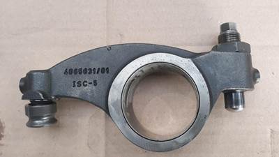 Cummins ROCKER LEVER CUMMINS QSK 4065631 USED