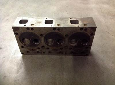 DAF CYLINDER HEAD DAF 825 CK10132 USED