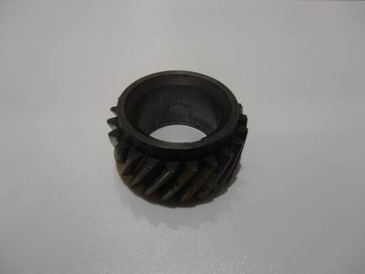 DAF GEAR CRANKSHAFT DAF 475 575 615 2104527 USED