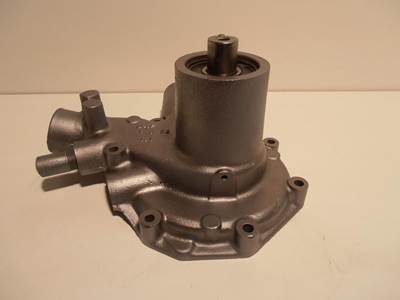 DAF WATER PUMP X33 REBUILD