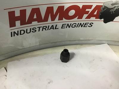 Deutz ADAPTOR 04226130 NEW