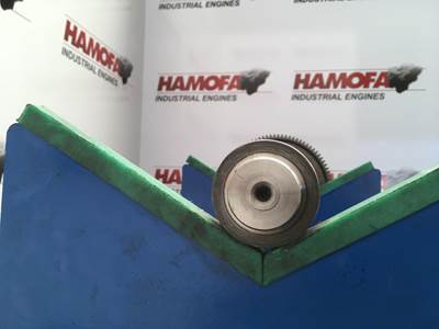 Deutz CAMSHAFT 04511876 USED