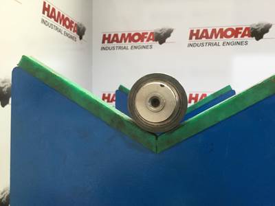 Deutz CAMSHAFT 04513674 USED