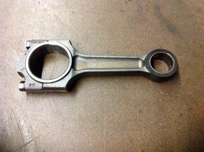 Deutz CONNECTING ROD 04200465 NEW