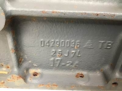 Deutz CRANKCASE 04294188 USED