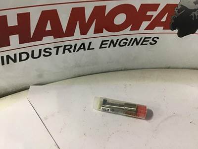 Deutz INJECTOR NOZZLE 04263305 NEW