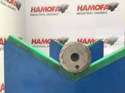 Deutz ONE-PIECE CAMSHAFT 04262721 USED