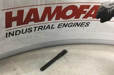 Deutz STUD 04514773 NEW