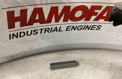 Deutz VALVE GUIDE STD INLET+EXHAUST 04201238 NEW