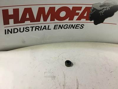 Deutz VALVE SEAL, INLET+EXHAUST 04153728 NEW