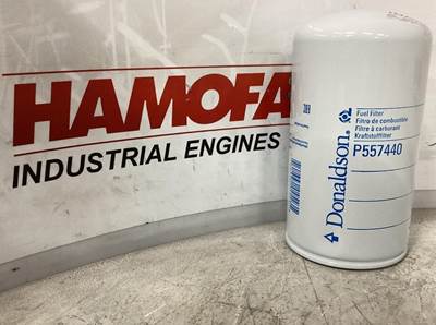 Donaldson FUEL FILTER p557440 NEW