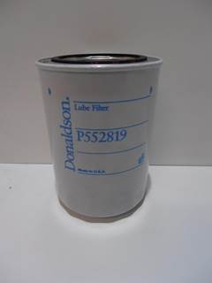 Donaldson OIL FILTER P552819 NEW
