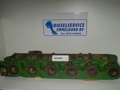 John Deere CYLINDER HEAD CK10067 USED